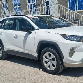 Toyota RAV4 2021
