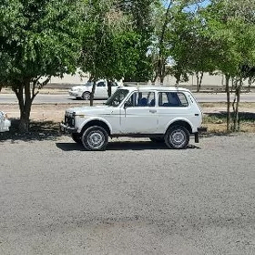 Lada Niva 1986