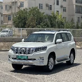 Toyota Land Cruiser Prado 2023