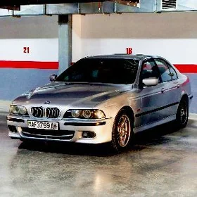 BMW E39 2000