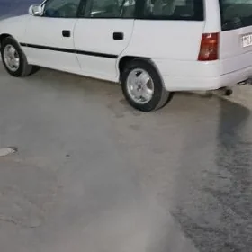 Opel Astra 1992