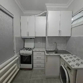 Arenda Büzmeỳin 48.  1 Kom