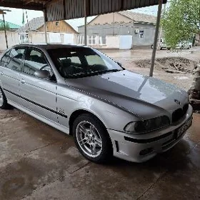 BMW 5 Series 2001