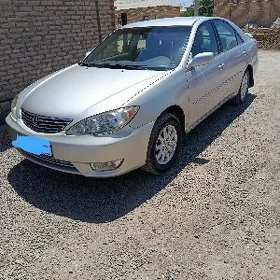 Toyota Camry 2003