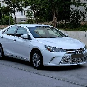 Toyota Camry 2016