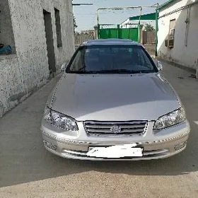 Toyota Camry 2001