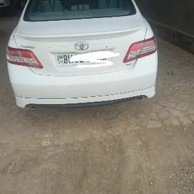 Toyota Camry 2011