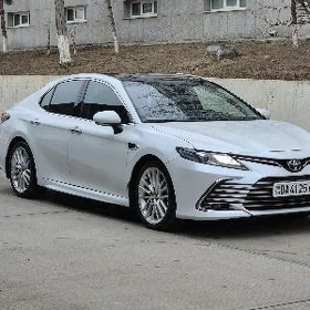 Toyota Camry 2018