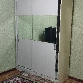 şkaf