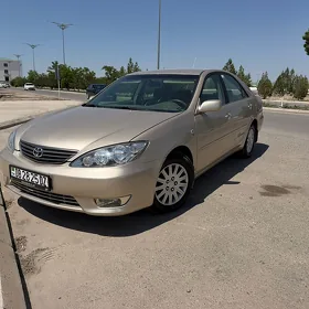 Toyota Camry 2003
