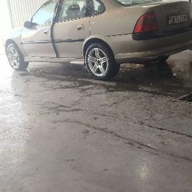 Opel Vectra 1999