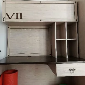 Стол