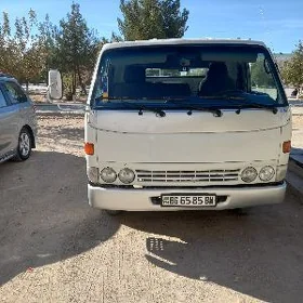 Toyota Dyna 1998