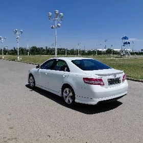 Toyota Camry 2010