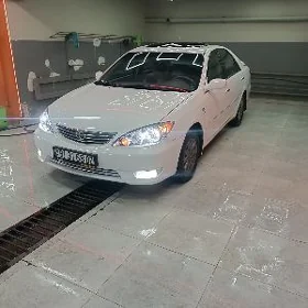 Toyota Camry 2003