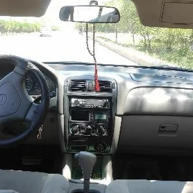 Toyota Camry 2000