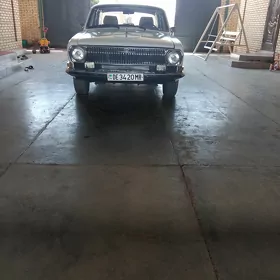 Gaz 24 1990