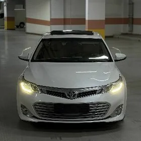 Toyota Avalon 2013