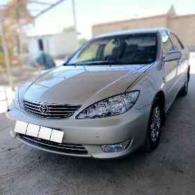 Toyota Camry 2005