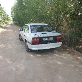 Opel Vectra 1990
