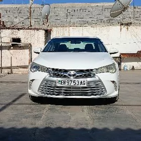 Toyota Camry 2016