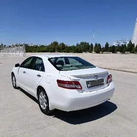 Toyota Camry 2010