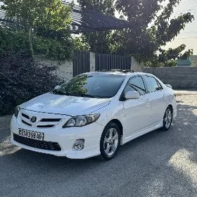 Toyota Corolla 2012