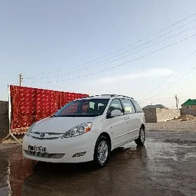 Toyota Sienna 2008