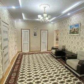  Мир 6 Юбилейный 1 эт 4 ком
