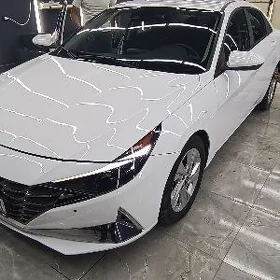Hyundai Elantra 2021