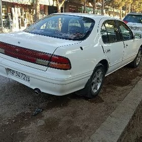 Nissan Cefiro 1995