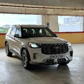Ford Explorer 2025
