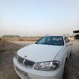 Nissan Sunny 2002