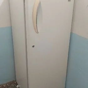 LG holodilnik 750 man