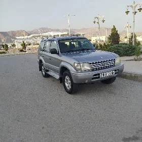 Toyota Land Cruiser Prado 2000