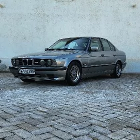 BMW 525 1992