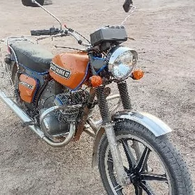 Iž Ýupiter 1987