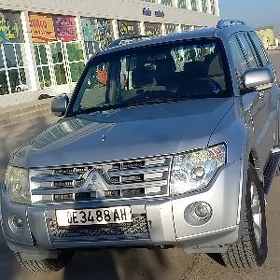 Mitsubishi Pajero 2008