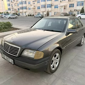 Mercedes-Benz C-Class 1994