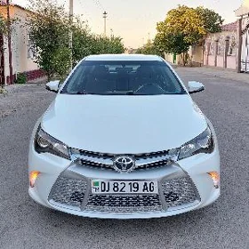 Toyota Camry 2016
