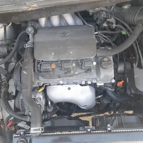 Toyota Sienna 2000