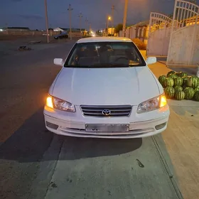 Toyota Camry 2000