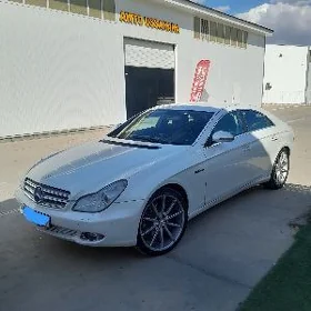 Mercedes-Benz CLS-Class 2005