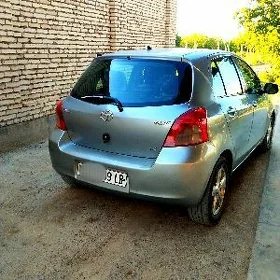 Toyota Yaris 2006