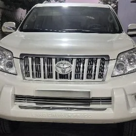 Toyota Land Cruiser Prado 2010