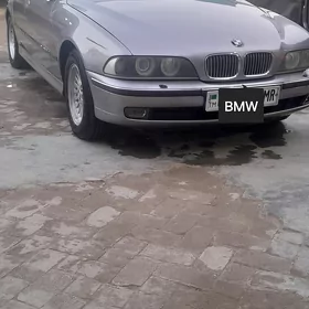 BMW E39 1998