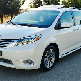 Toyota Sienna 2017