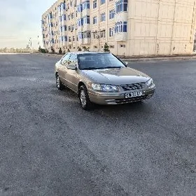 Toyota Camry 1999