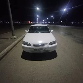 Toyota Camry 1998