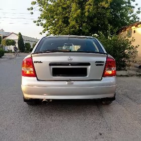 Opel Astra 2003